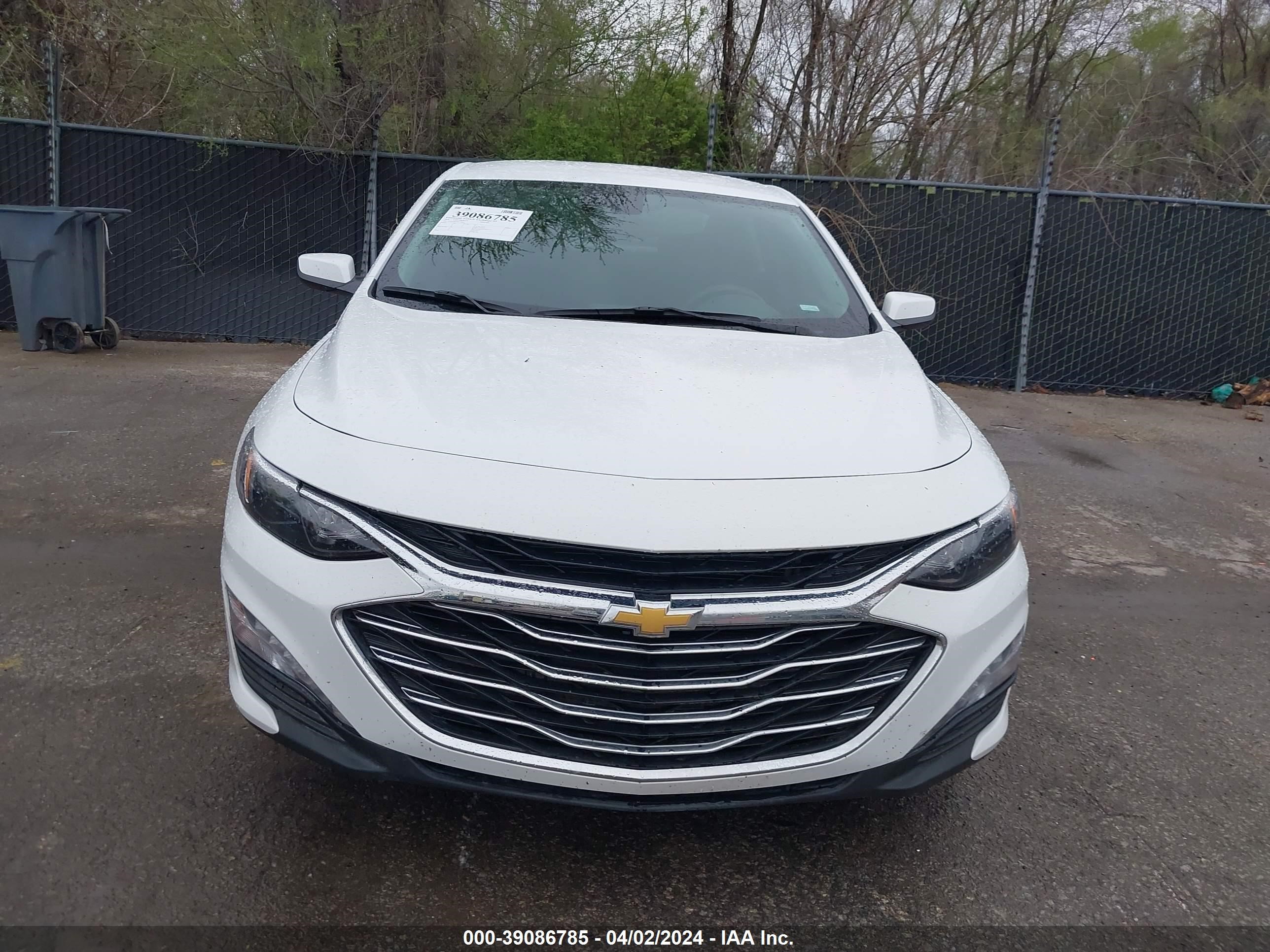 Photo 5 VIN: 1G1ZD5ST1RF118092 - CHEVROLET MALIBU 