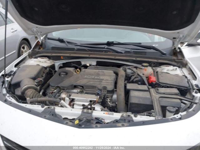 Photo 9 VIN: 1G1ZD5ST2JF125606 - CHEVROLET MALIBU 