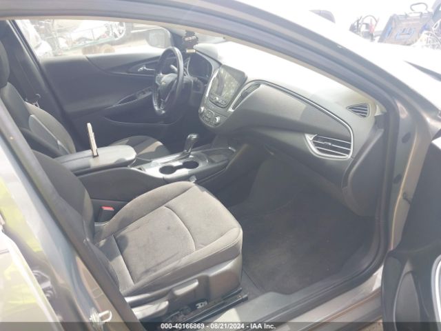 Photo 4 VIN: 1G1ZD5ST2JF205472 - CHEVROLET MALIBU 