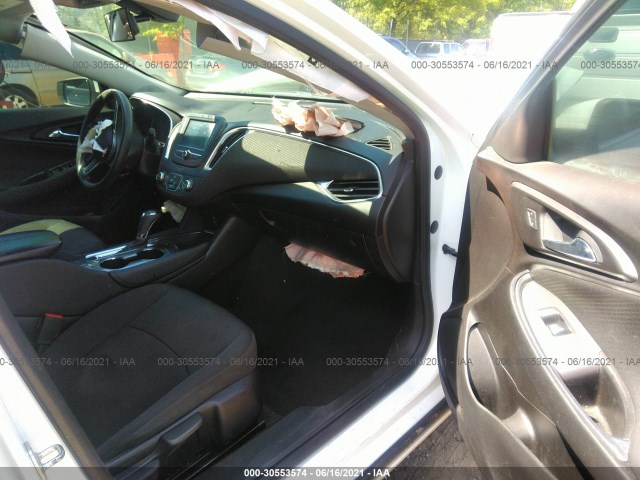 Photo 4 VIN: 1G1ZD5ST2JF225625 - CHEVROLET MALIBU 