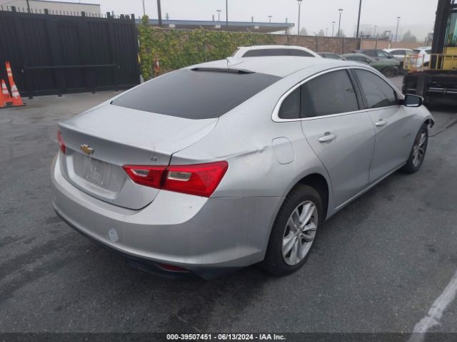 Photo 3 VIN: 1G1ZD5ST2JF260469 - CHEVROLET MALIBU 