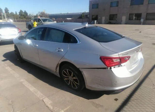 Photo 2 VIN: 1G1ZD5ST2JF282388 - CHEVROLET MALIBU 