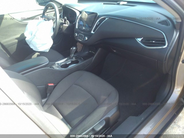 Photo 4 VIN: 1G1ZD5ST2KF108628 - CHEVROLET MALIBU 