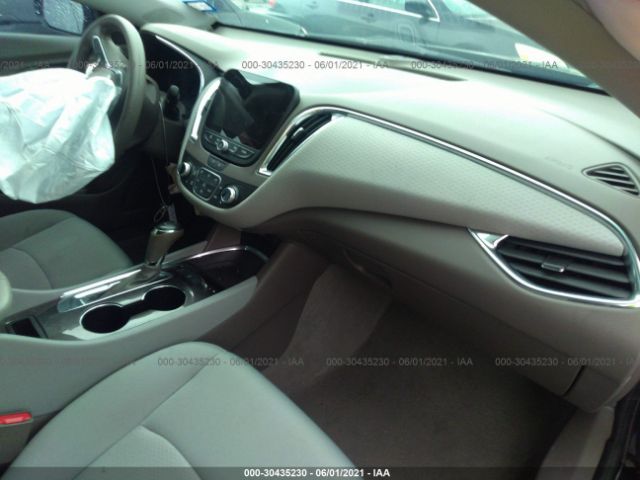 Photo 4 VIN: 1G1ZD5ST2LF007011 - CHEVROLET MALIBU 