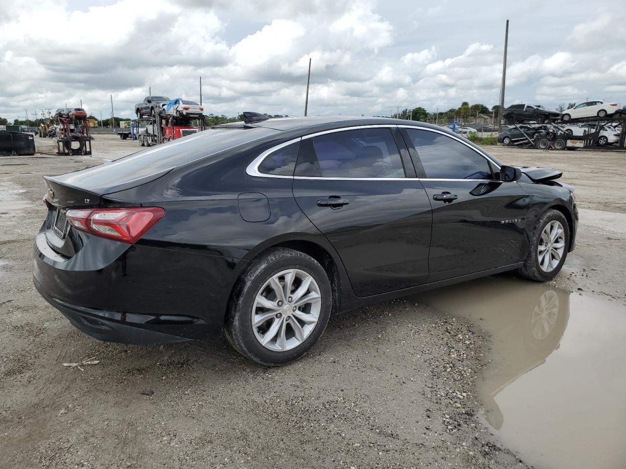 Photo 2 VIN: 1G1ZD5ST2LF062347 - CHEVROLET MALIBU 