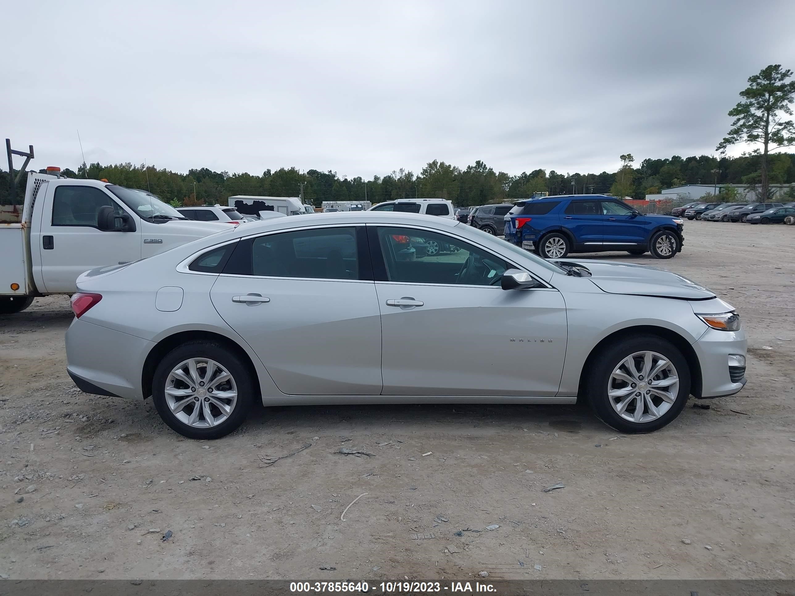 Photo 12 VIN: 1G1ZD5ST2LF065877 - CHEVROLET MALIBU 