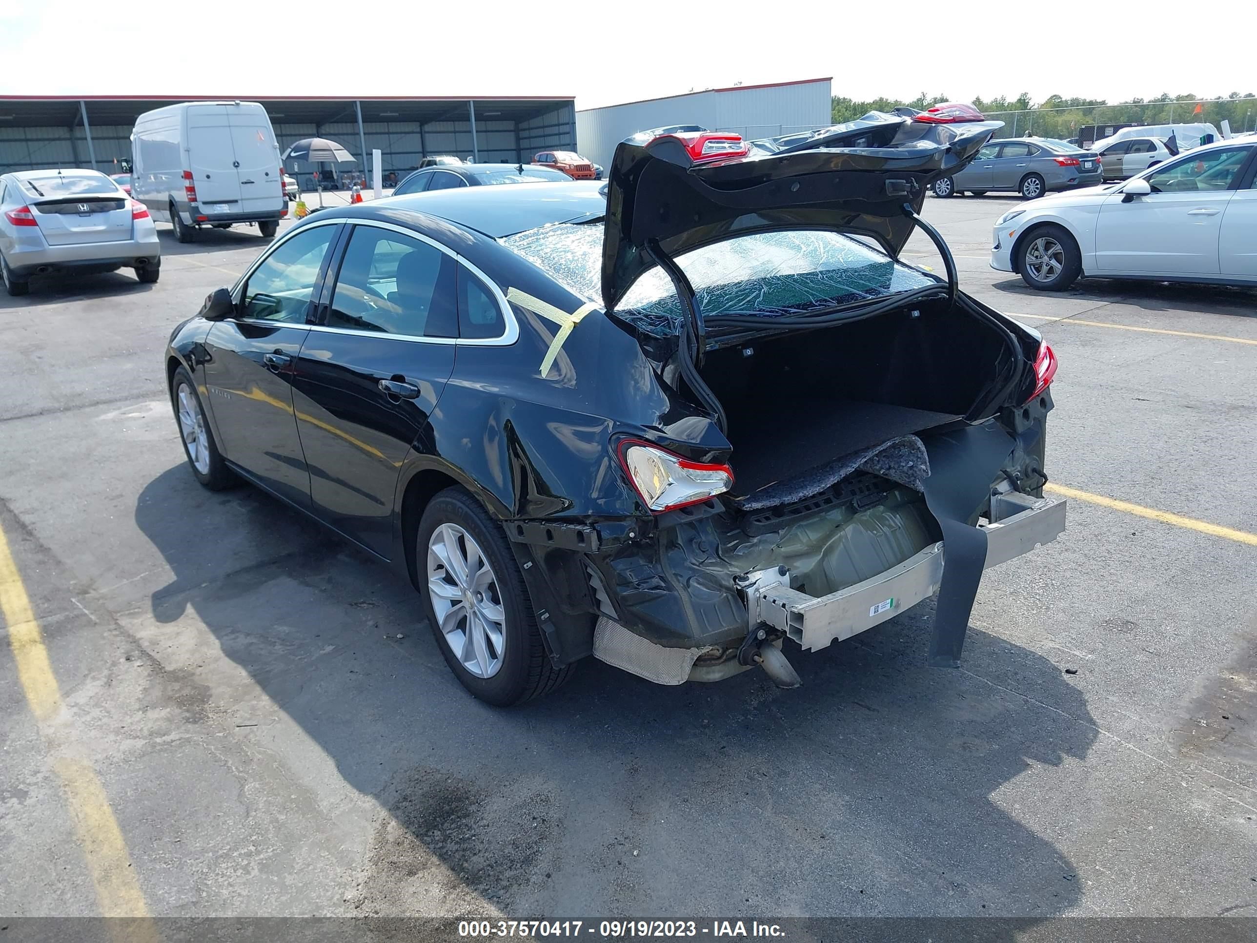 Photo 2 VIN: 1G1ZD5ST2LF078855 - CHEVROLET MALIBU 