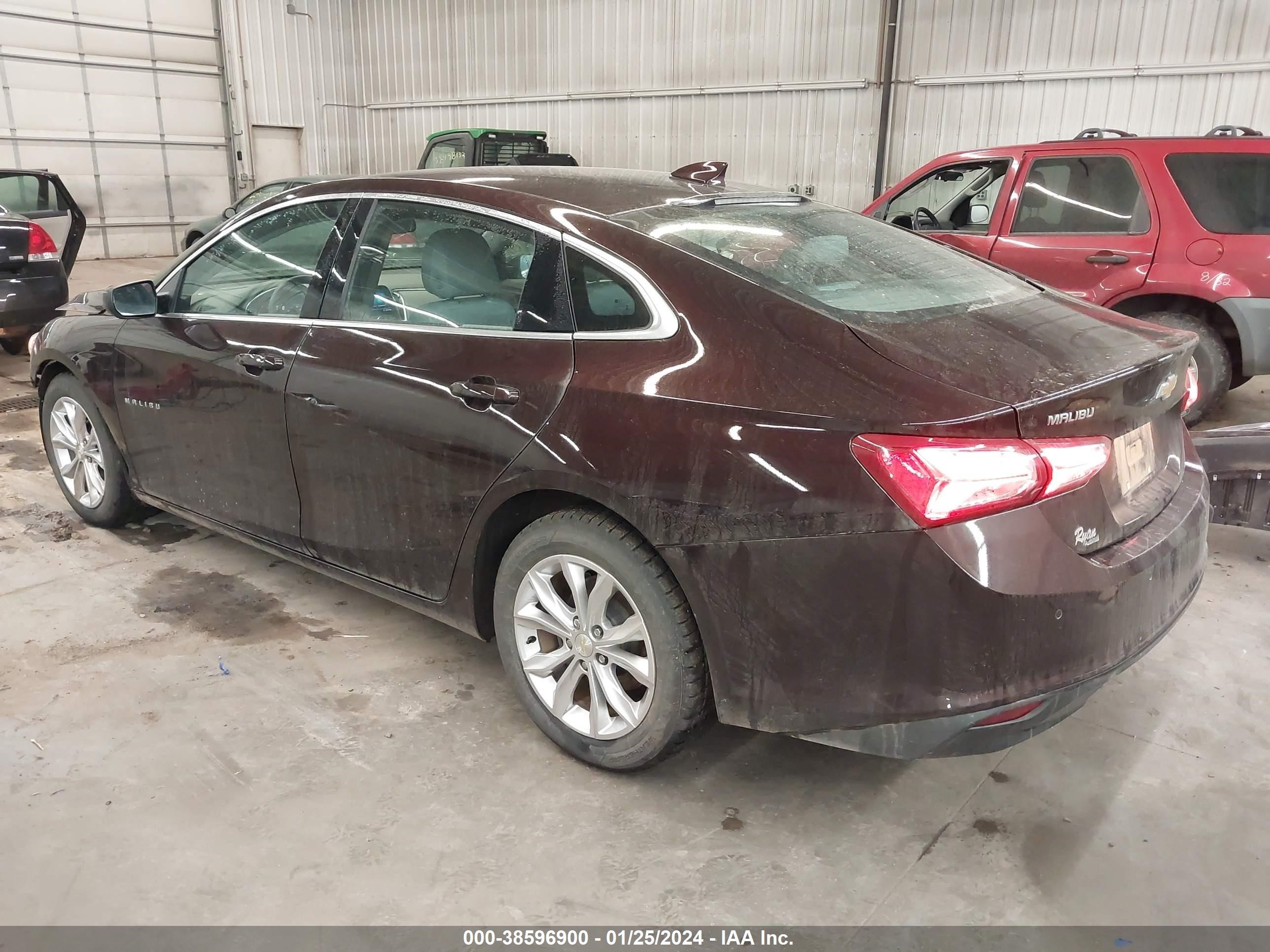 Photo 2 VIN: 1G1ZD5ST2LF128301 - CHEVROLET MALIBU 