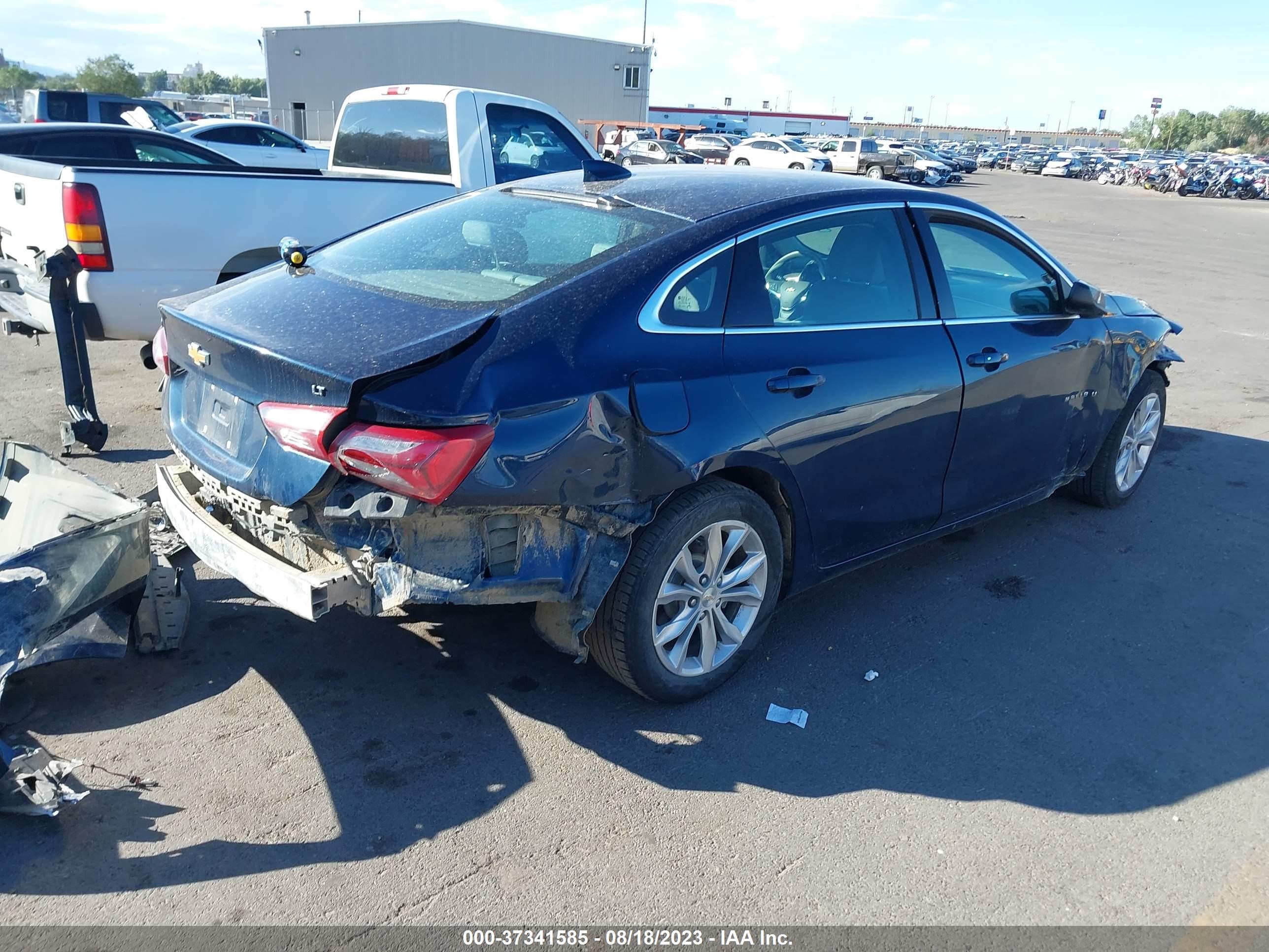 Photo 3 VIN: 1G1ZD5ST2MF075746 - CHEVROLET MALIBU 