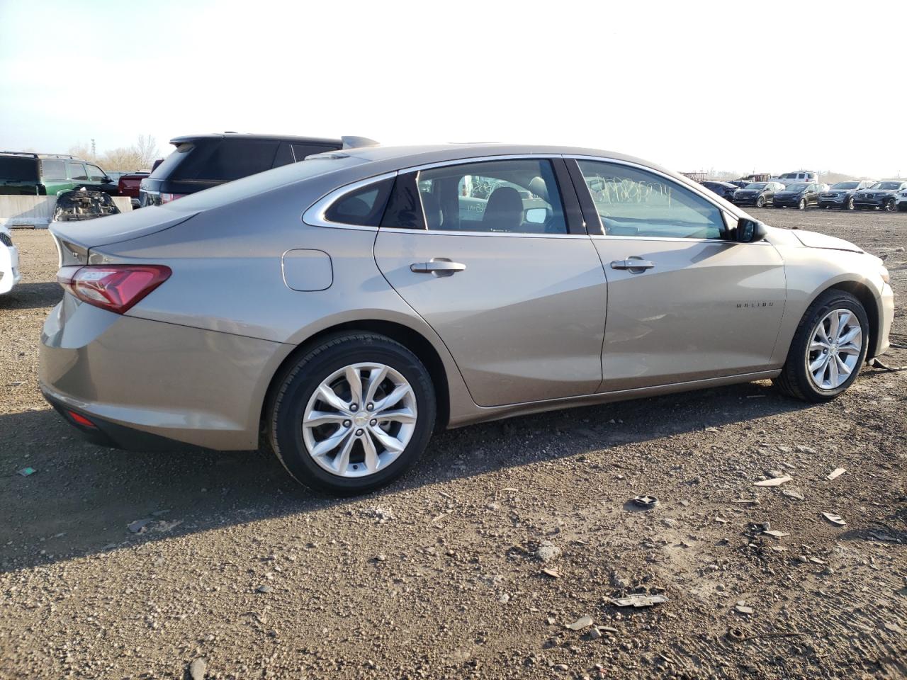 Photo 2 VIN: 1G1ZD5ST2NF117334 - CHEVROLET MALIBU 