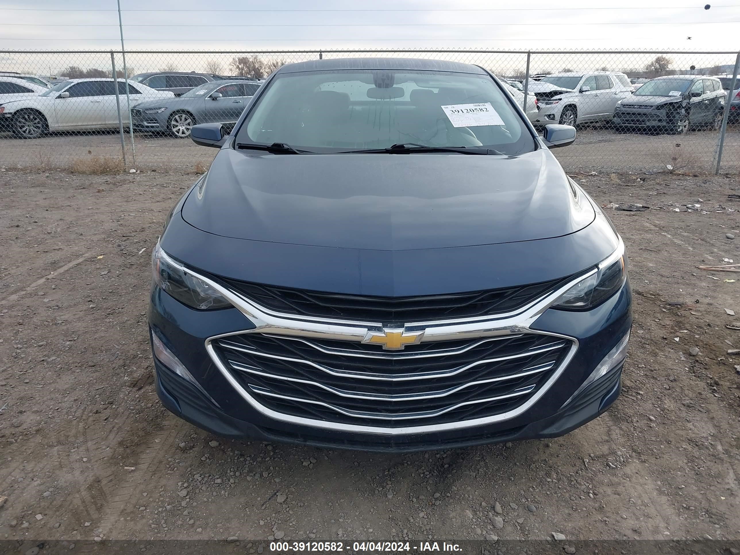 Photo 11 VIN: 1G1ZD5ST2NF161592 - CHEVROLET MALIBU 