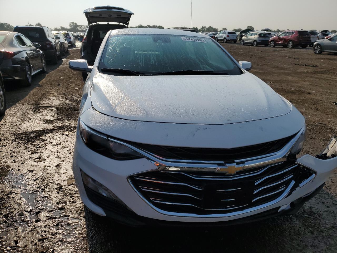 Photo 4 VIN: 1G1ZD5ST2PF213418 - CHEVROLET MALIBU 