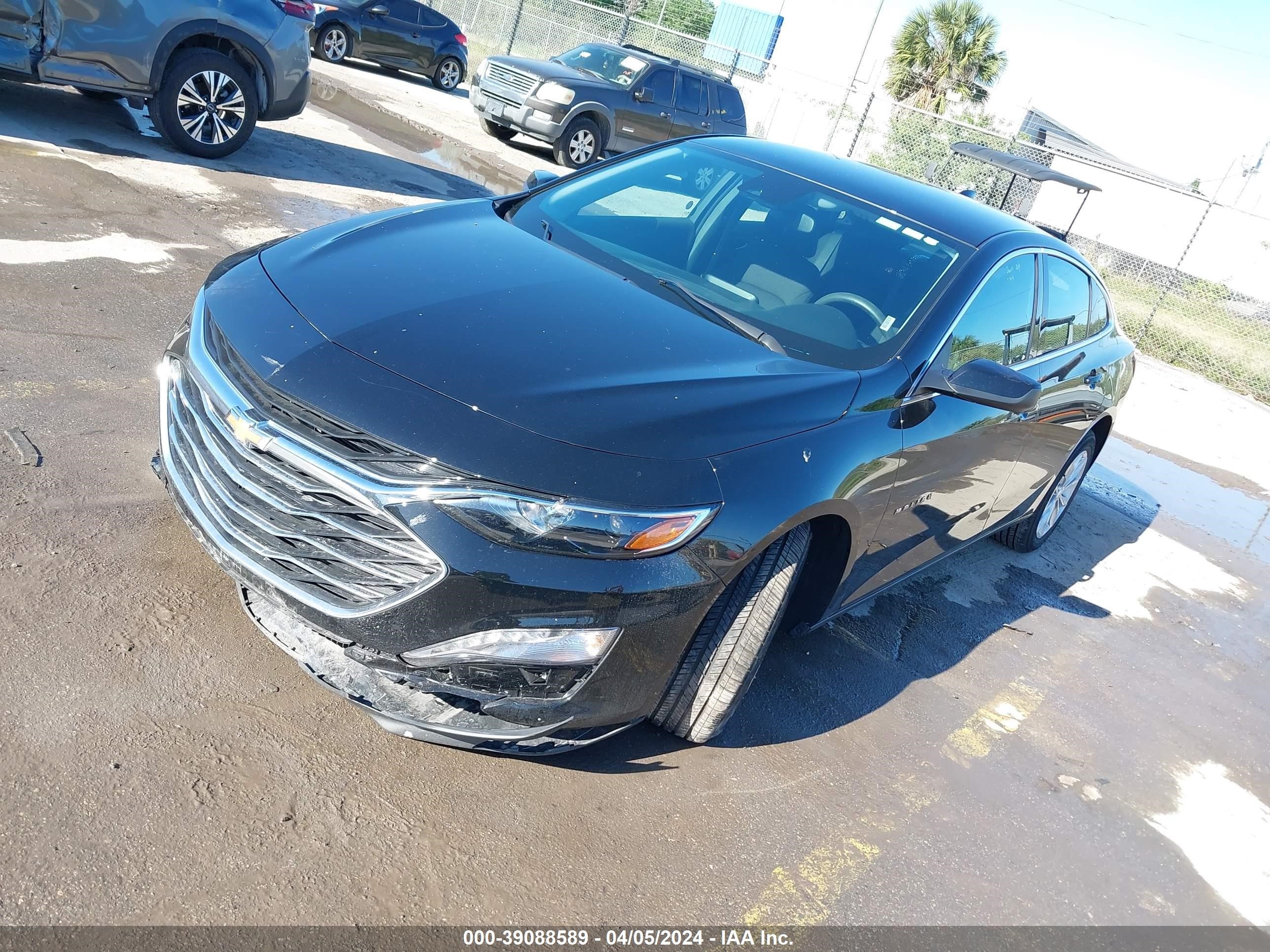 Photo 1 VIN: 1G1ZD5ST2RF111619 - CHEVROLET MALIBU 