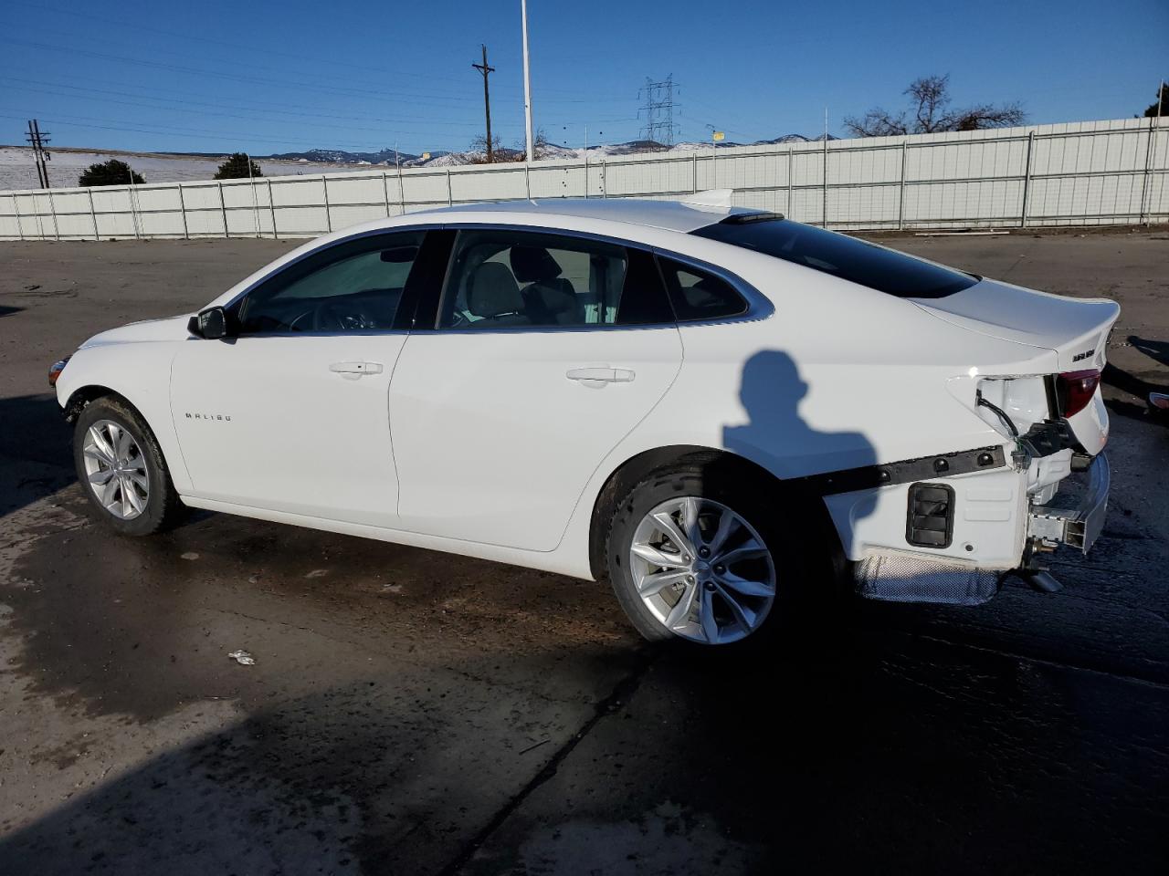 Photo 1 VIN: 1G1ZD5ST2RF112947 - CHEVROLET MALIBU 