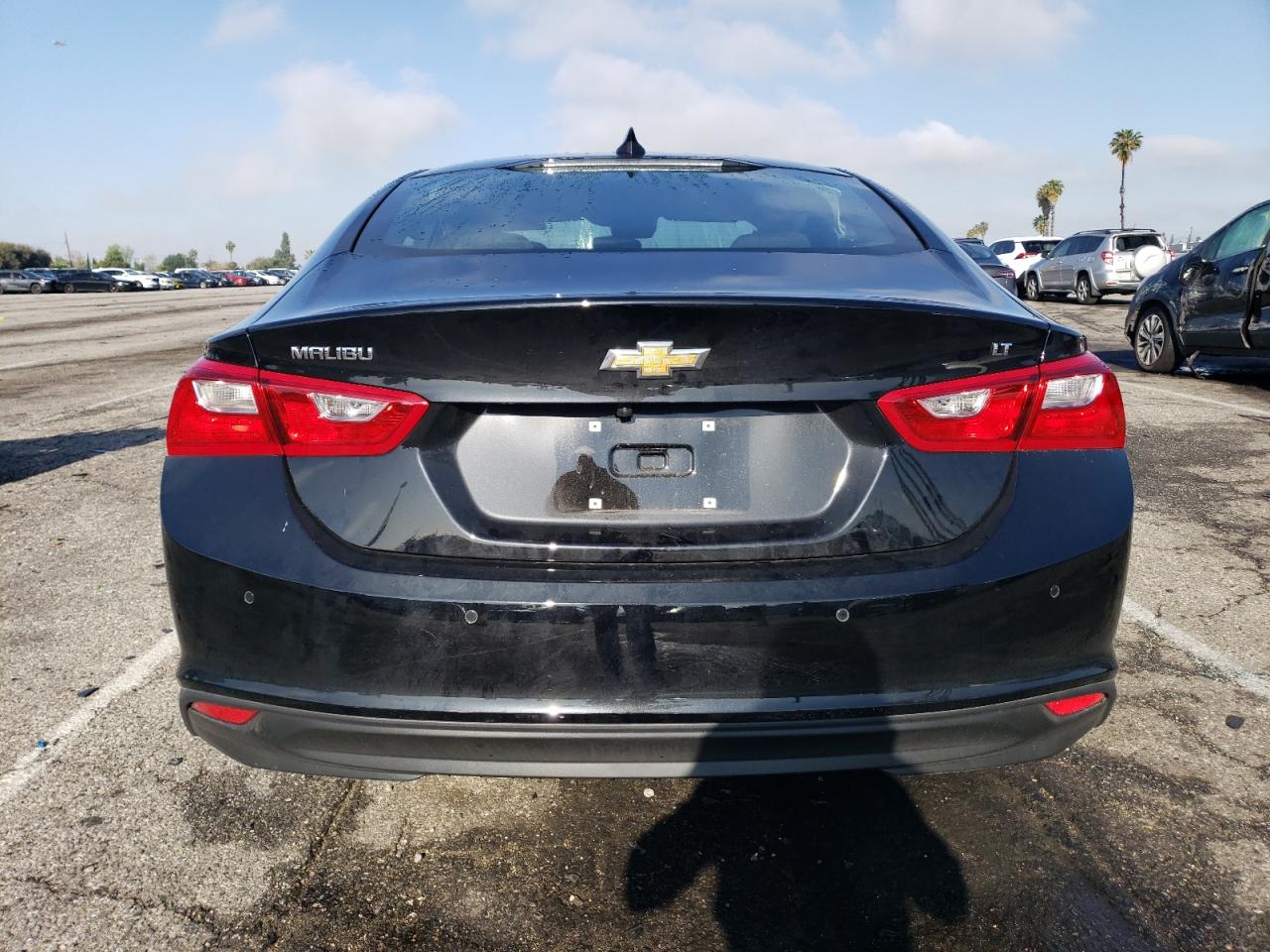 Photo 5 VIN: 1G1ZD5ST2RF134222 - CHEVROLET MALIBU 