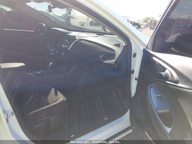 Photo 4 VIN: 1G1ZD5ST2RF211414 - CHEVROLET MALIBU 