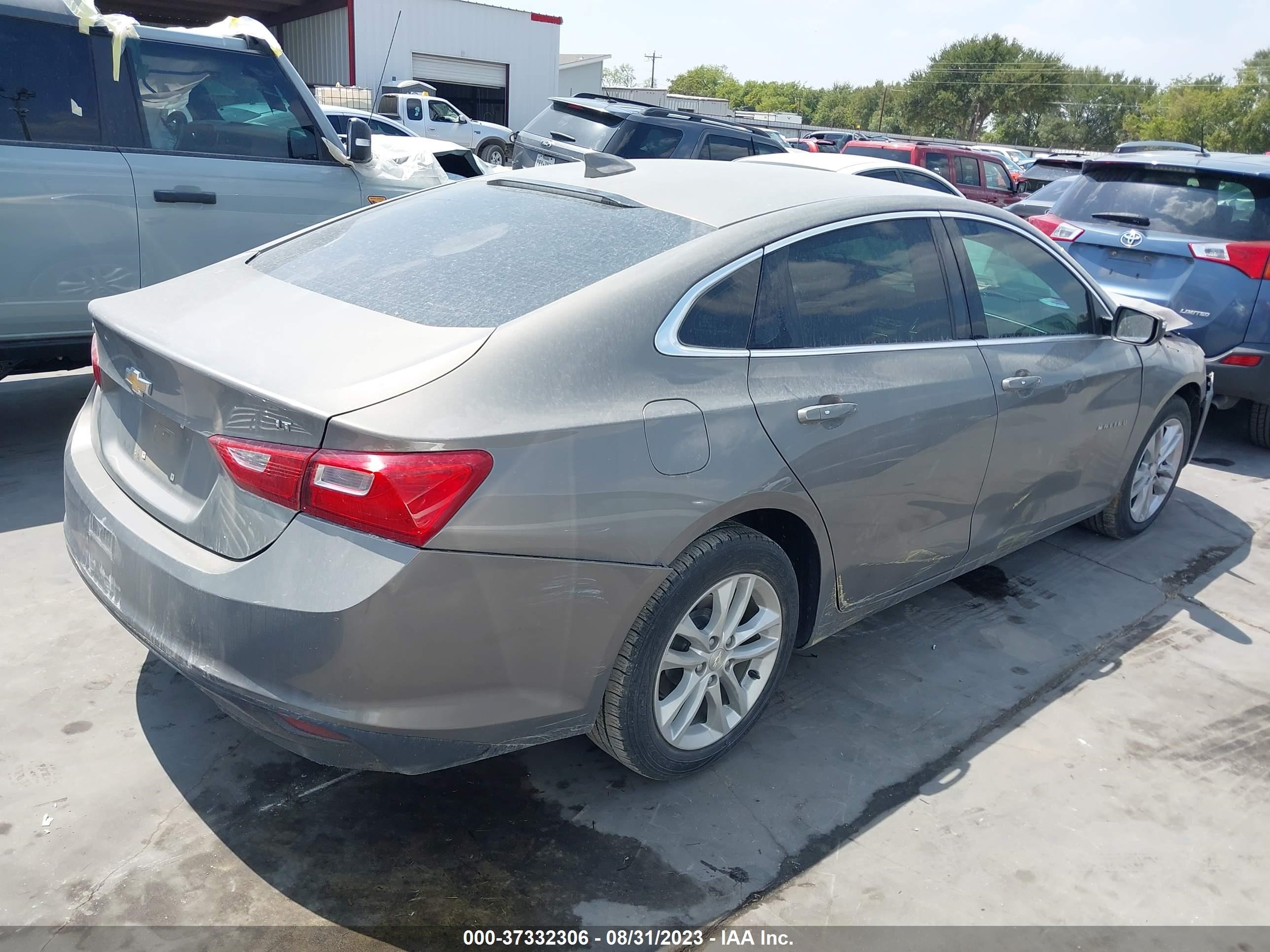 Photo 3 VIN: 1G1ZD5ST3JF144035 - CHEVROLET MALIBU 