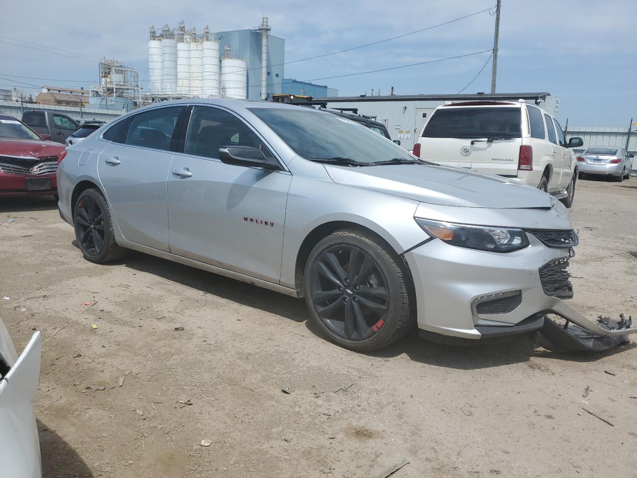 Photo 3 VIN: 1G1ZD5ST3JF144066 - CHEVROLET MALIBU 