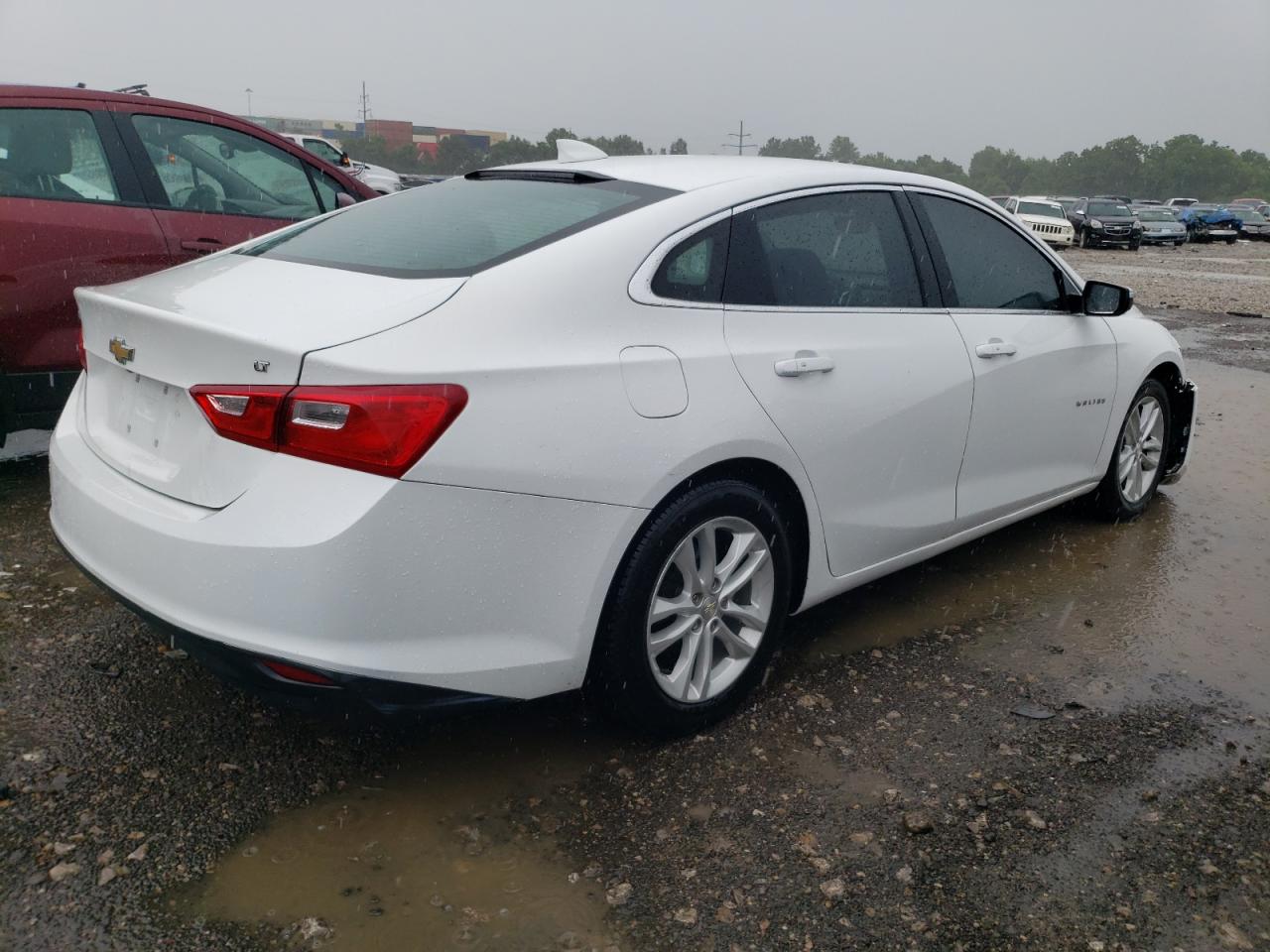 Photo 2 VIN: 1G1ZD5ST3JF176239 - CHEVROLET MALIBU 