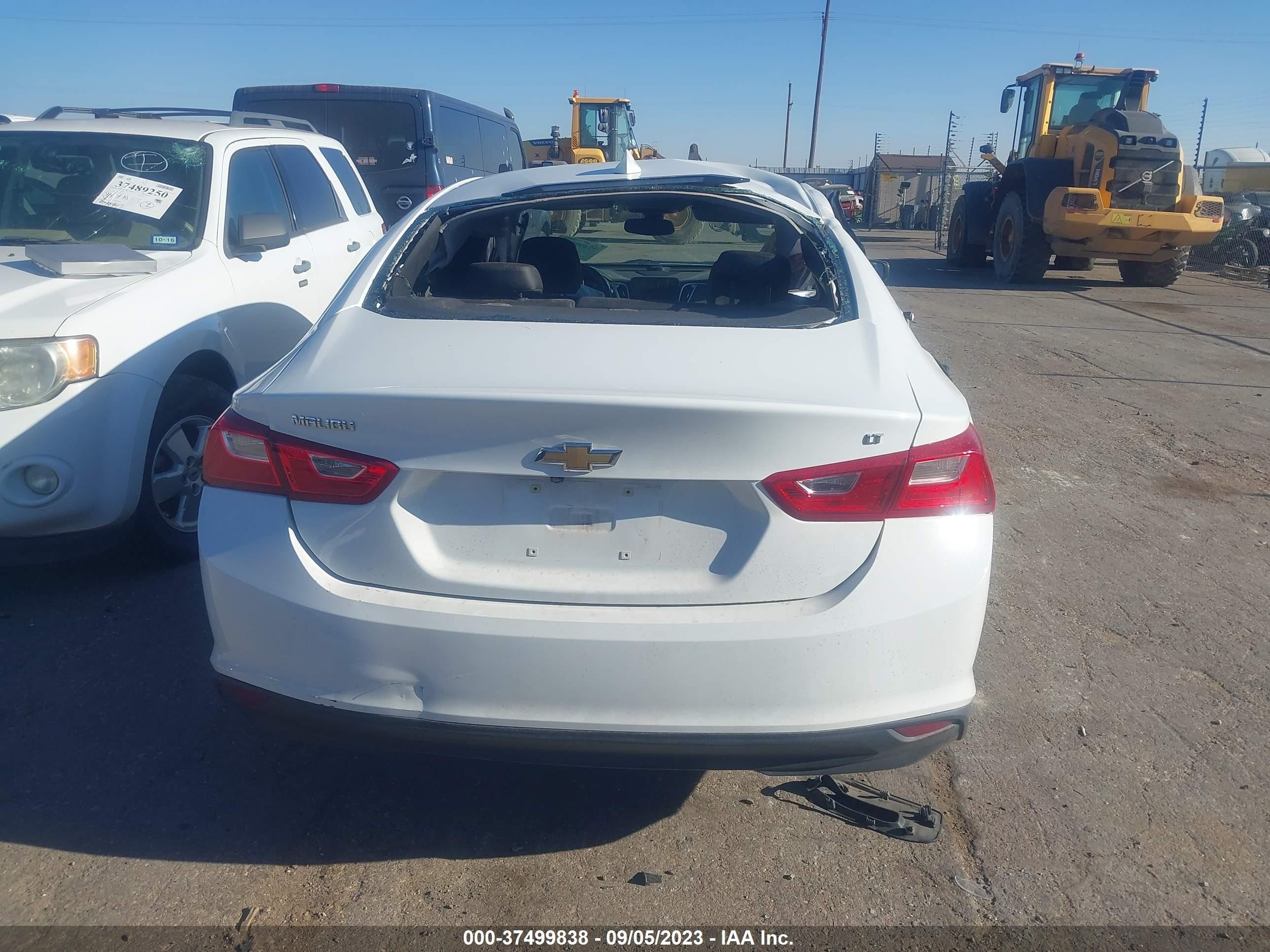 Photo 14 VIN: 1G1ZD5ST3JF243695 - CHEVROLET MALIBU 