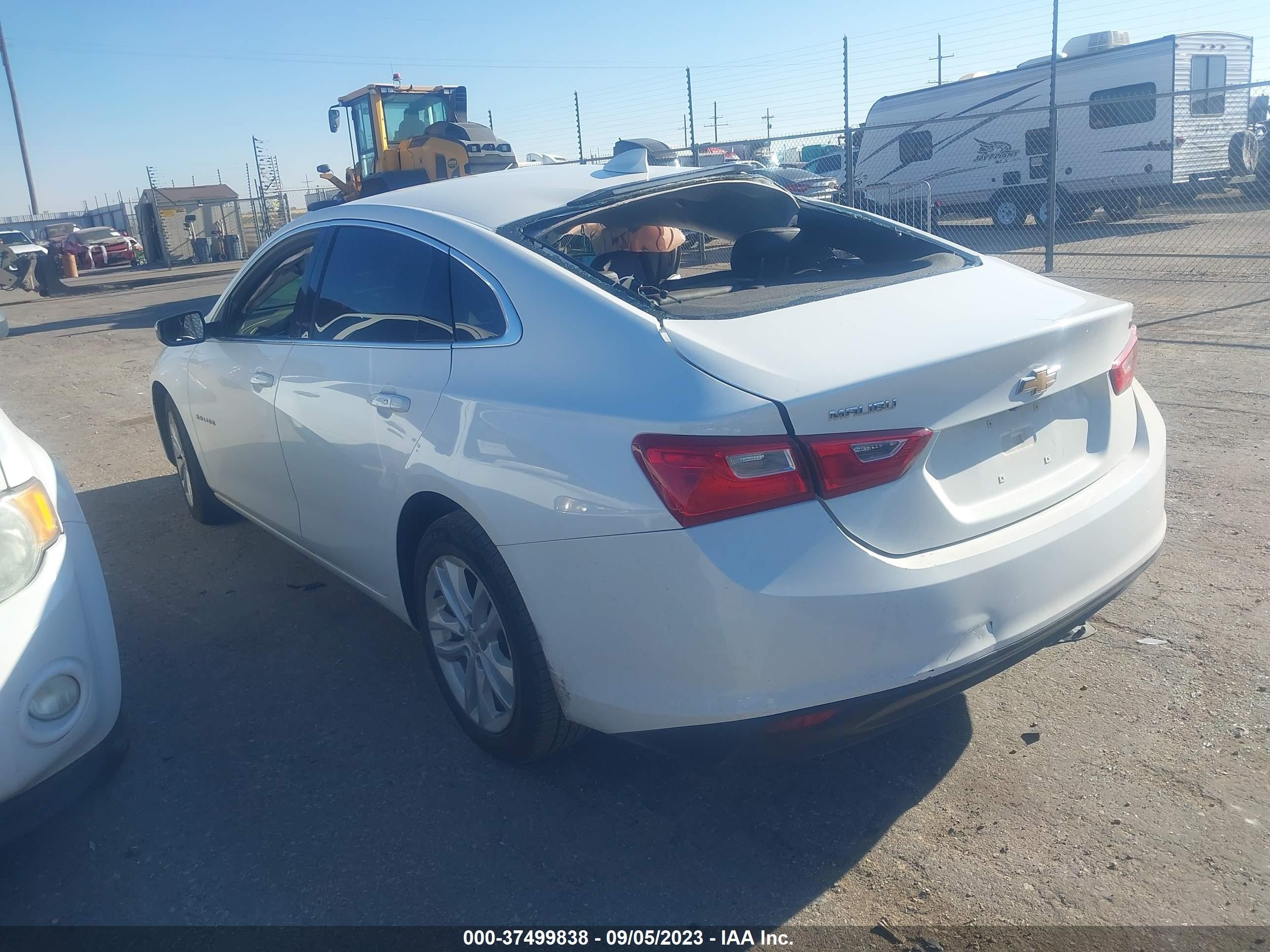 Photo 2 VIN: 1G1ZD5ST3JF243695 - CHEVROLET MALIBU 