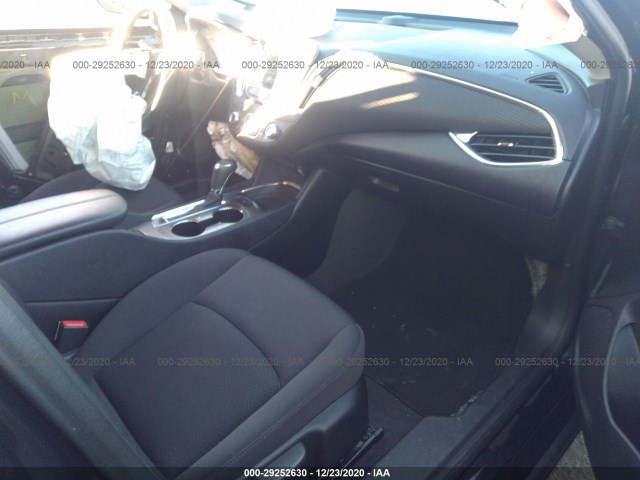 Photo 4 VIN: 1G1ZD5ST3KF164397 - CHEVROLET MALIBU 