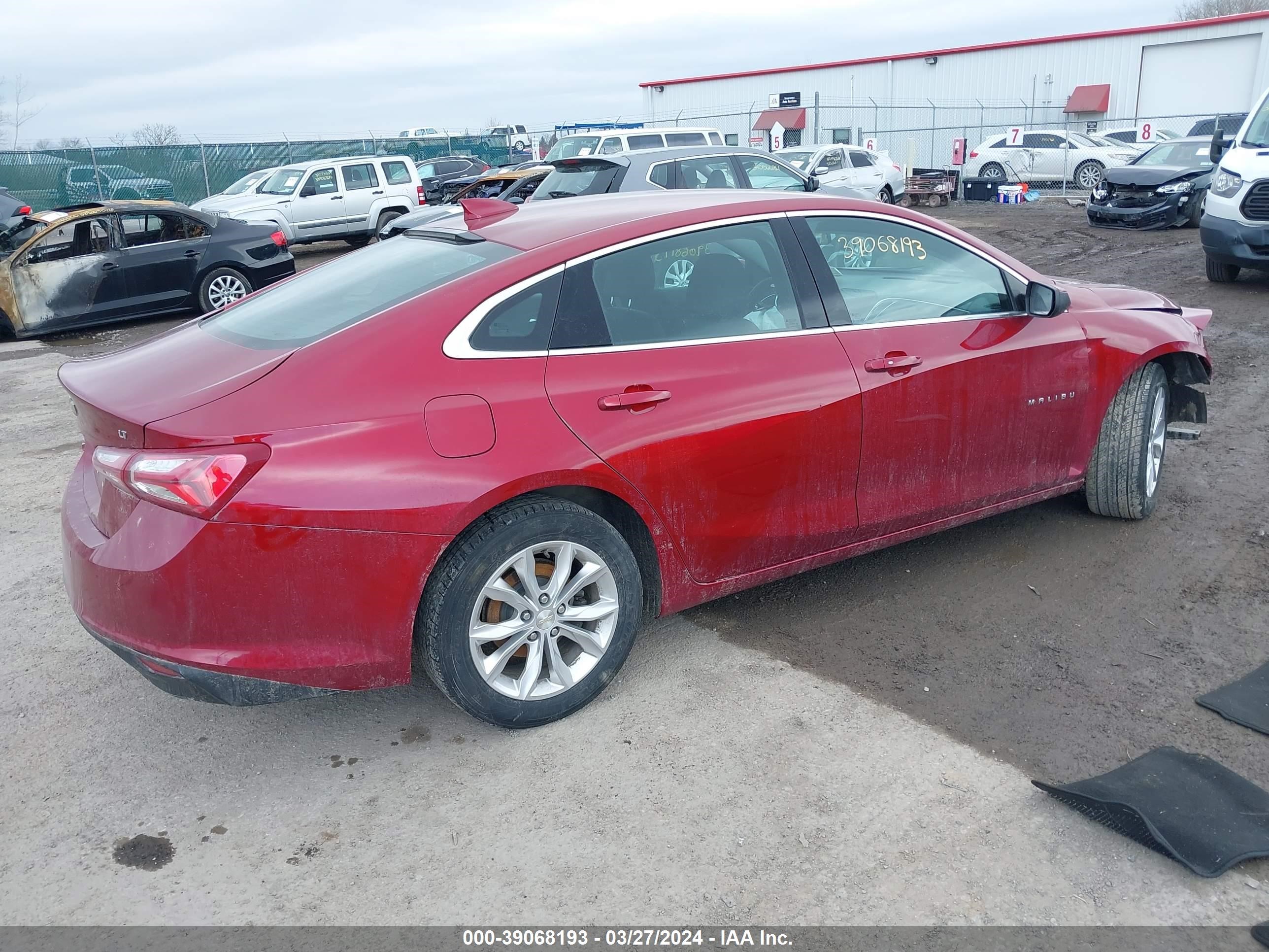 Photo 3 VIN: 1G1ZD5ST3KF210410 - CHEVROLET MALIBU 