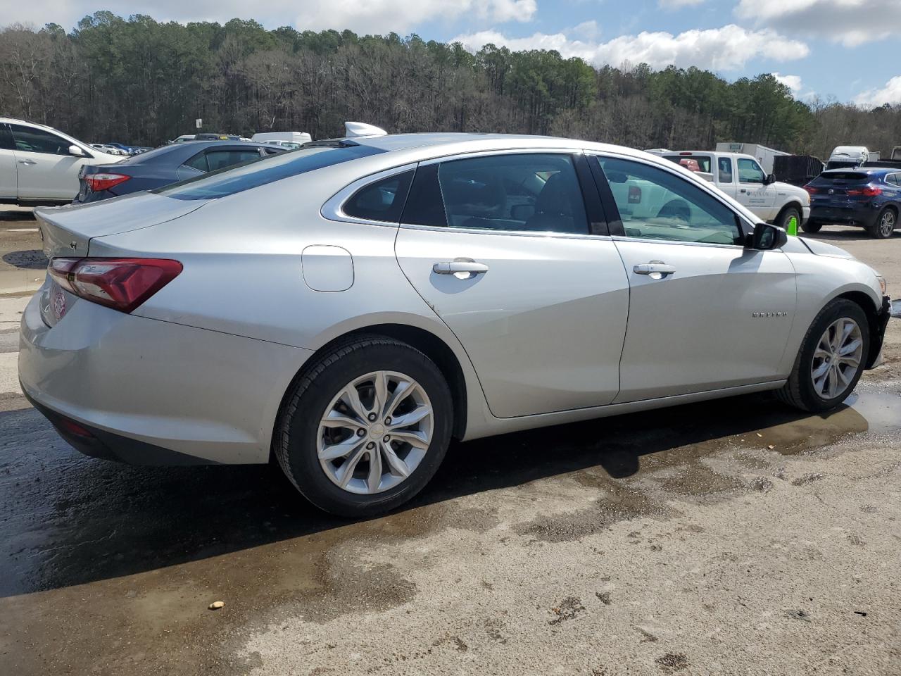 Photo 2 VIN: 1G1ZD5ST3LF064169 - CHEVROLET MALIBU 