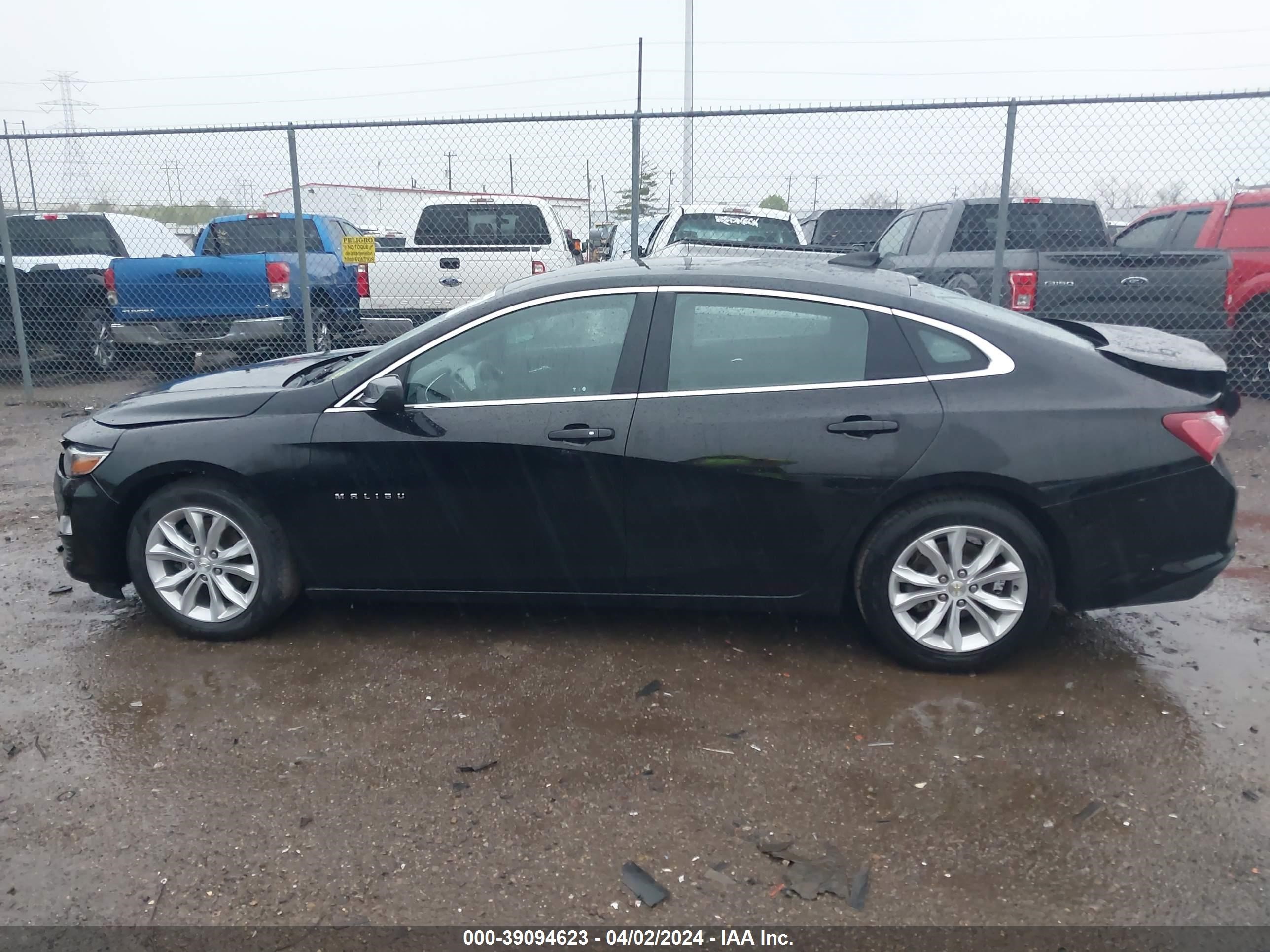 Photo 13 VIN: 1G1ZD5ST3LF079402 - CHEVROLET MALIBU 