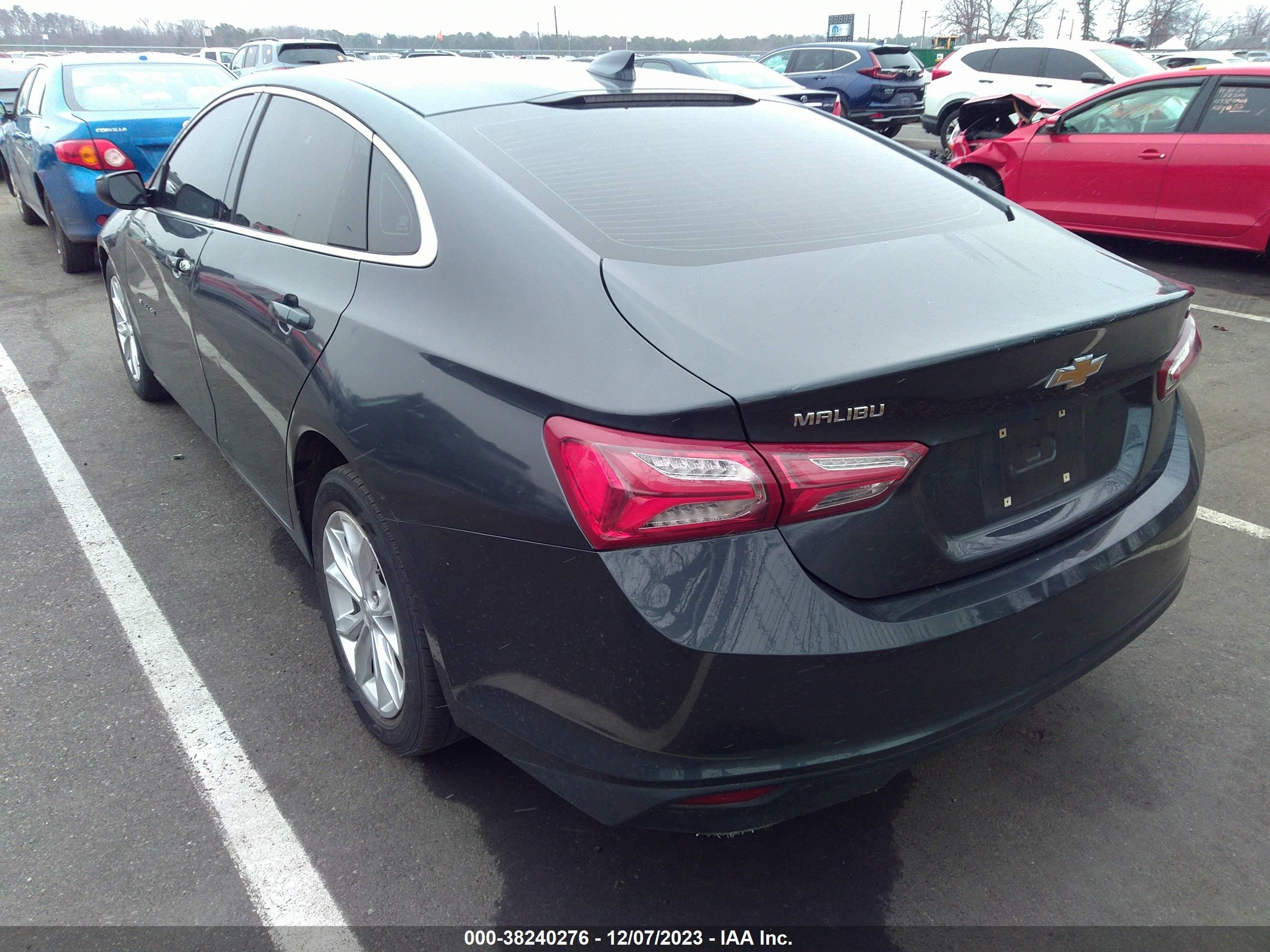 Photo 2 VIN: 1G1ZD5ST3LF095938 - CHEVROLET MALIBU 