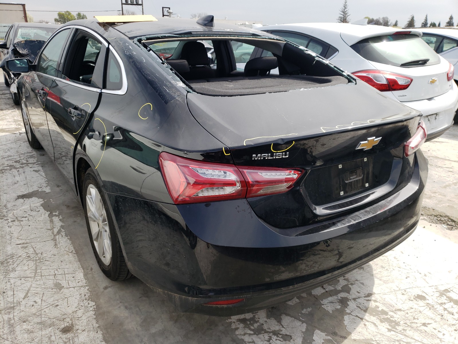 Photo 2 VIN: 1G1ZD5ST3LF115556 - CHEVROLET MALIBU LT 