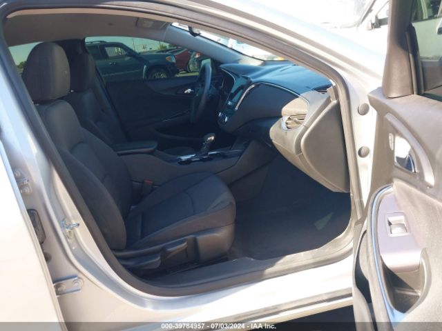 Photo 4 VIN: 1G1ZD5ST3MF059992 - CHEVROLET MALIBU 