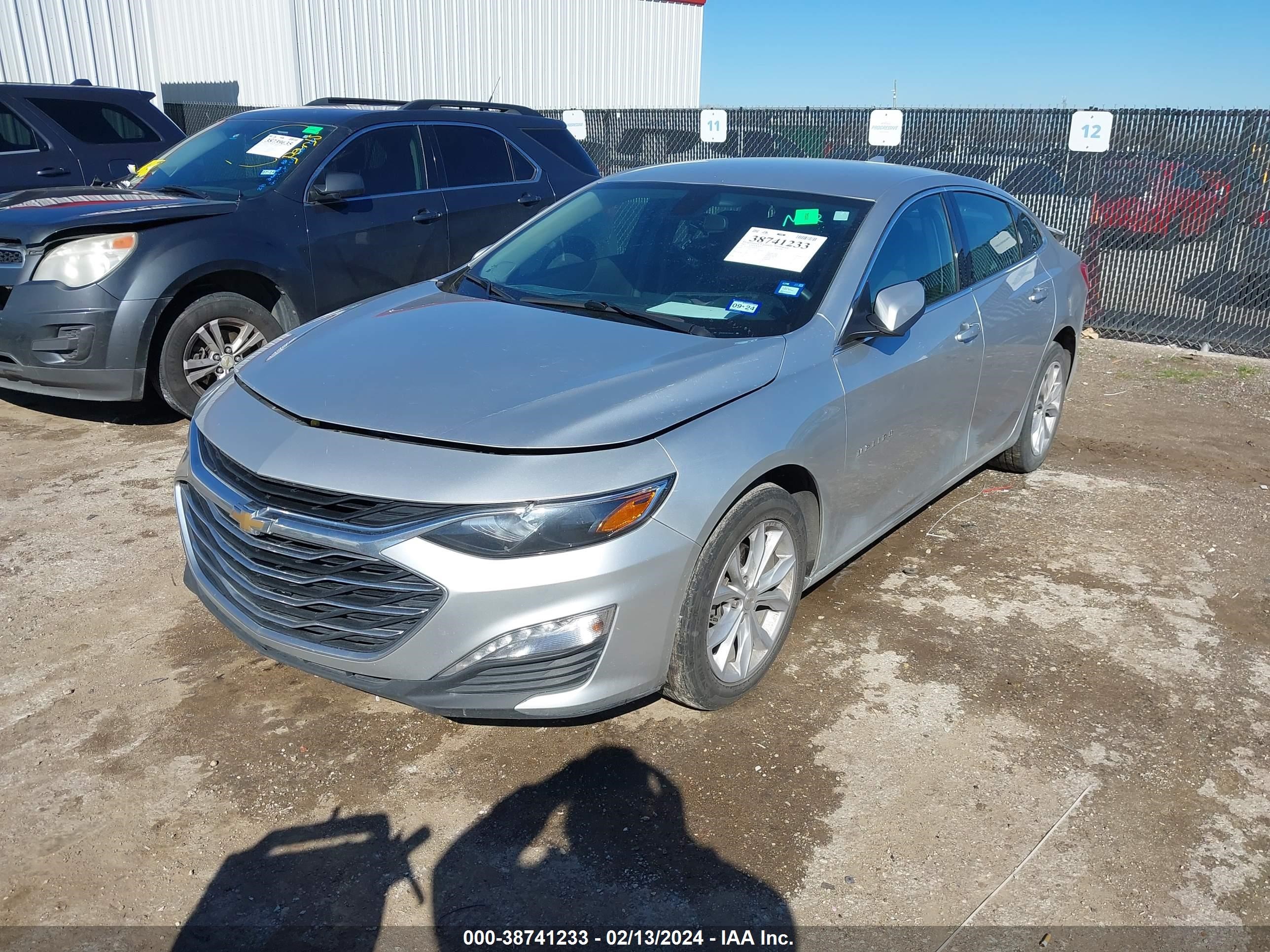 Photo 1 VIN: 1G1ZD5ST3NF123675 - CHEVROLET MALIBU 