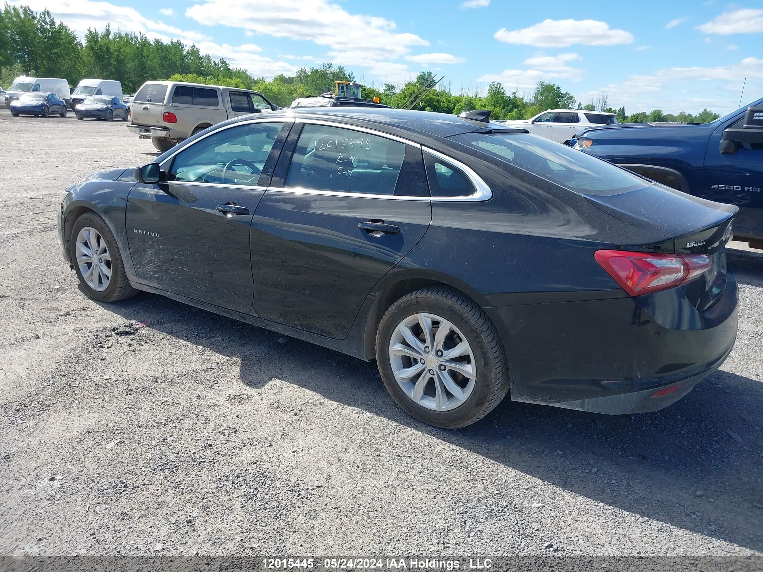 Photo 2 VIN: 1G1ZD5ST3NF179809 - CHEVROLET MALIBU 