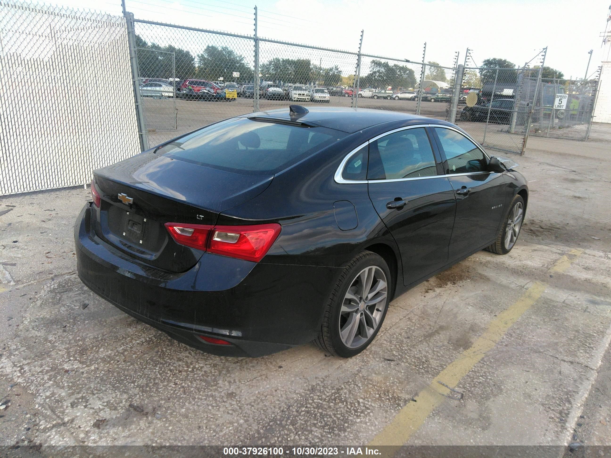 Photo 3 VIN: 1G1ZD5ST3PF163743 - CHEVROLET MALIBU 