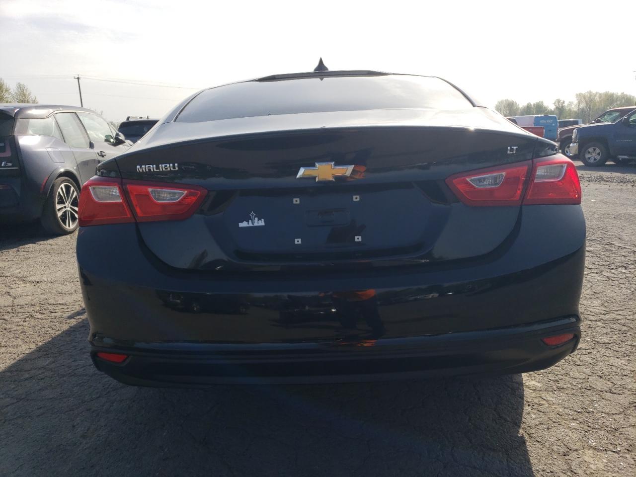 Photo 5 VIN: 1G1ZD5ST4JF174418 - CHEVROLET MALIBU 