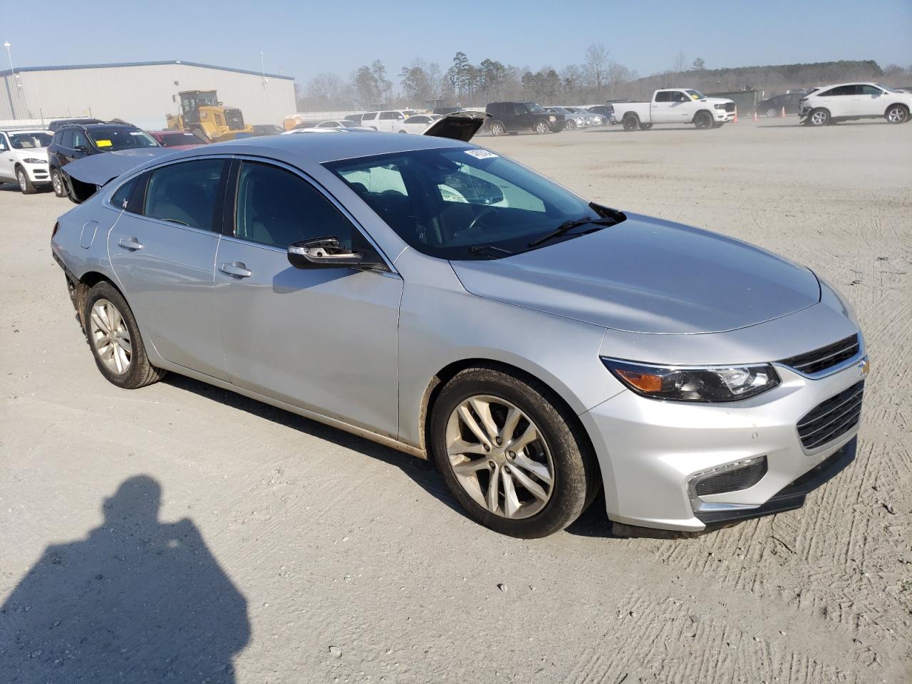 Photo 3 VIN: 1G1ZD5ST4JF231670 - CHEVROLET MALIBU 