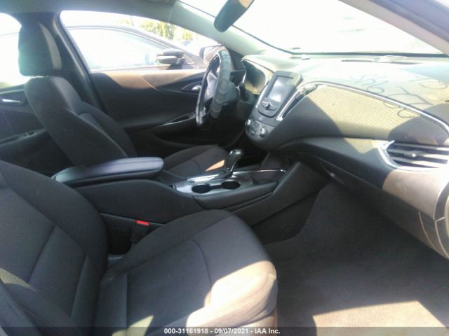 Photo 4 VIN: 1G1ZD5ST4JF272610 - CHEVROLET MALIBU 