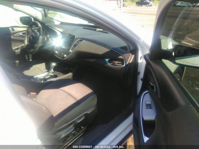 Photo 4 VIN: 1G1ZD5ST4KF105200 - CHEVROLET MALIBU 