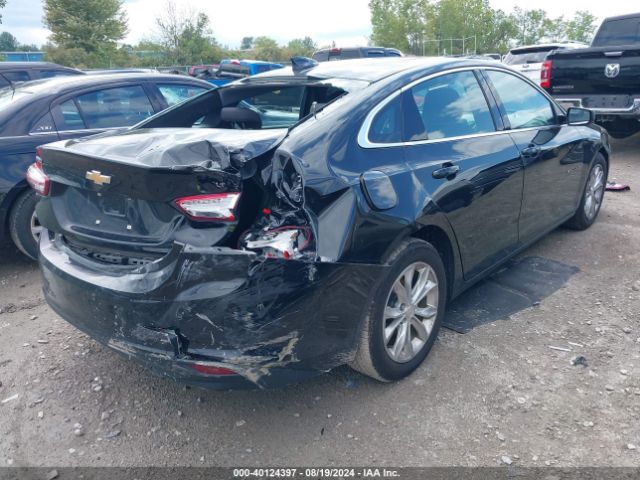 Photo 3 VIN: 1G1ZD5ST4KF142201 - CHEVROLET MALIBU 