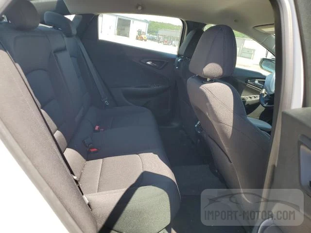 Photo 9 VIN: 1G1ZD5ST4KF148161 - CHEVROLET MALIBU 