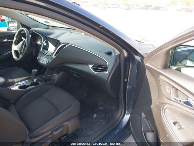 Photo 4 VIN: 1G1ZD5ST4KF161007 - CHEVROLET MALIBU 