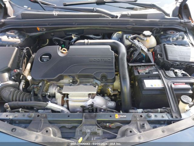 Photo 9 VIN: 1G1ZD5ST4KF161007 - CHEVROLET MALIBU 