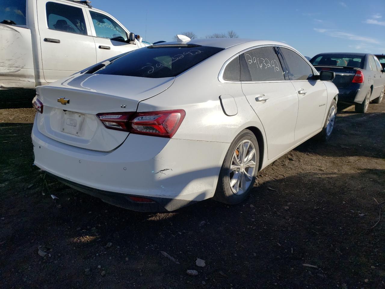 Photo 2 VIN: 1G1ZD5ST4KF205037 - CHEVROLET MALIBU 