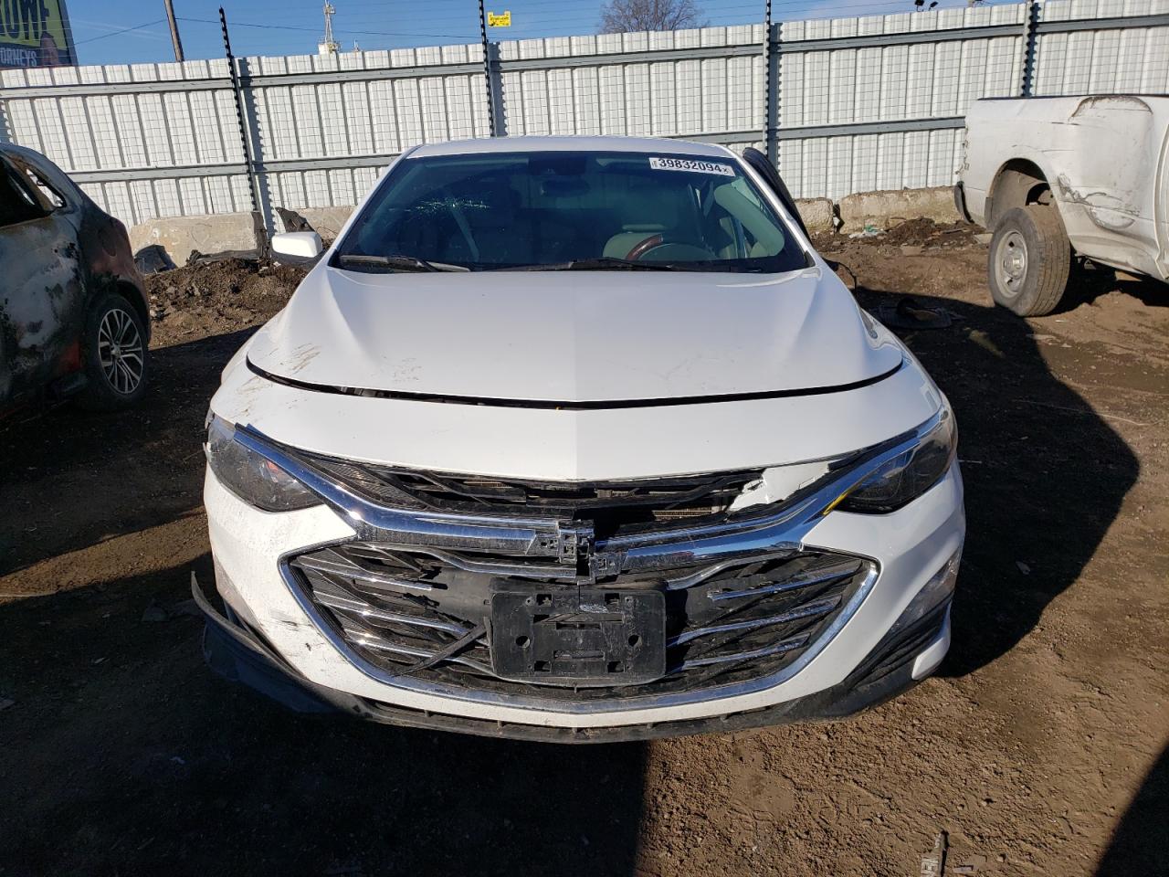 Photo 4 VIN: 1G1ZD5ST4KF205037 - CHEVROLET MALIBU 