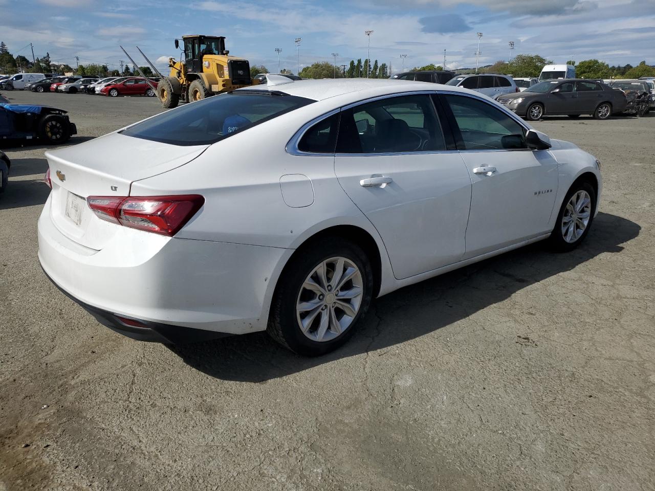 Photo 2 VIN: 1G1ZD5ST4LF090800 - CHEVROLET MALIBU 