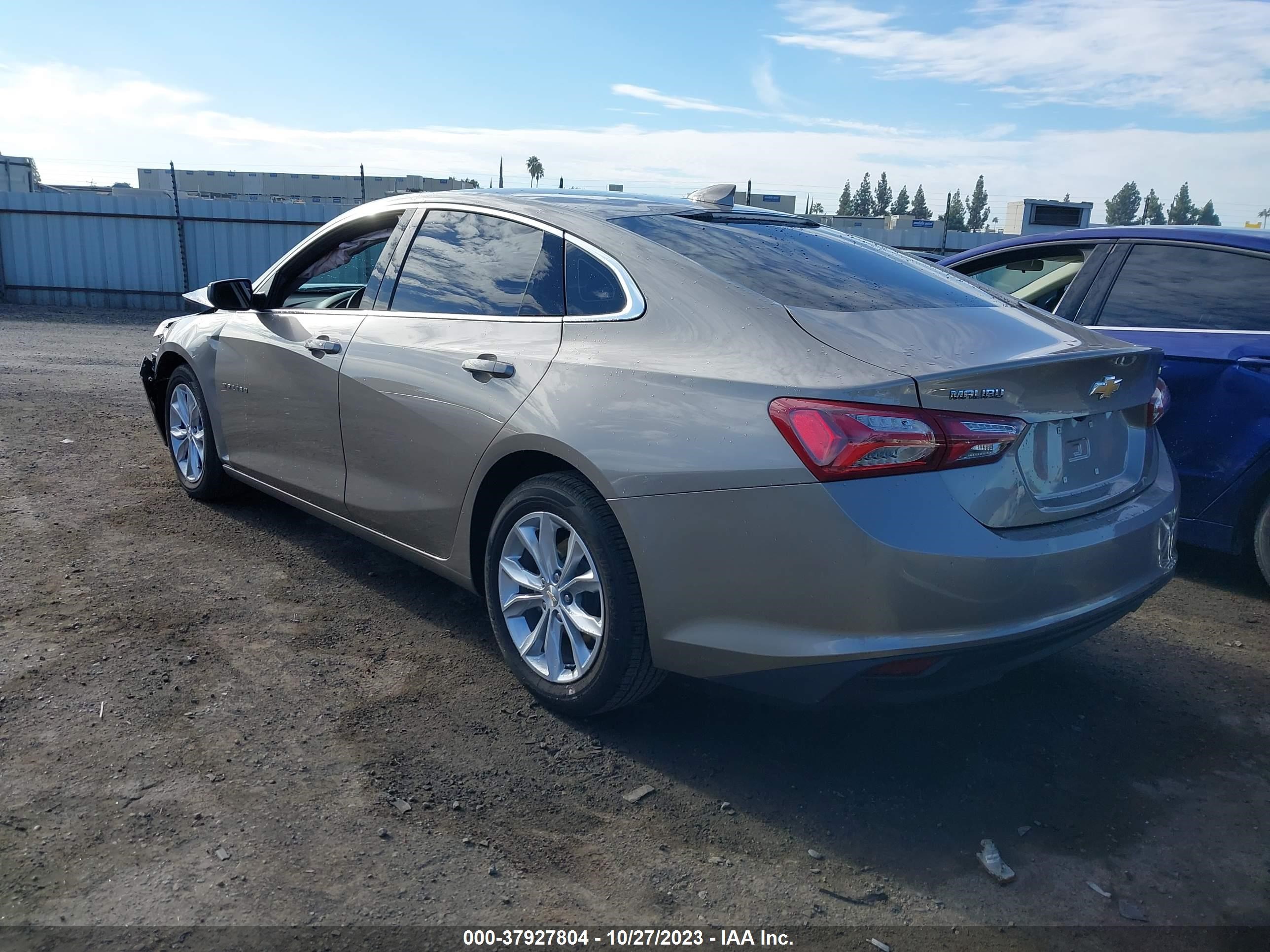 Photo 2 VIN: 1G1ZD5ST4NF207262 - CHEVROLET MALIBU 