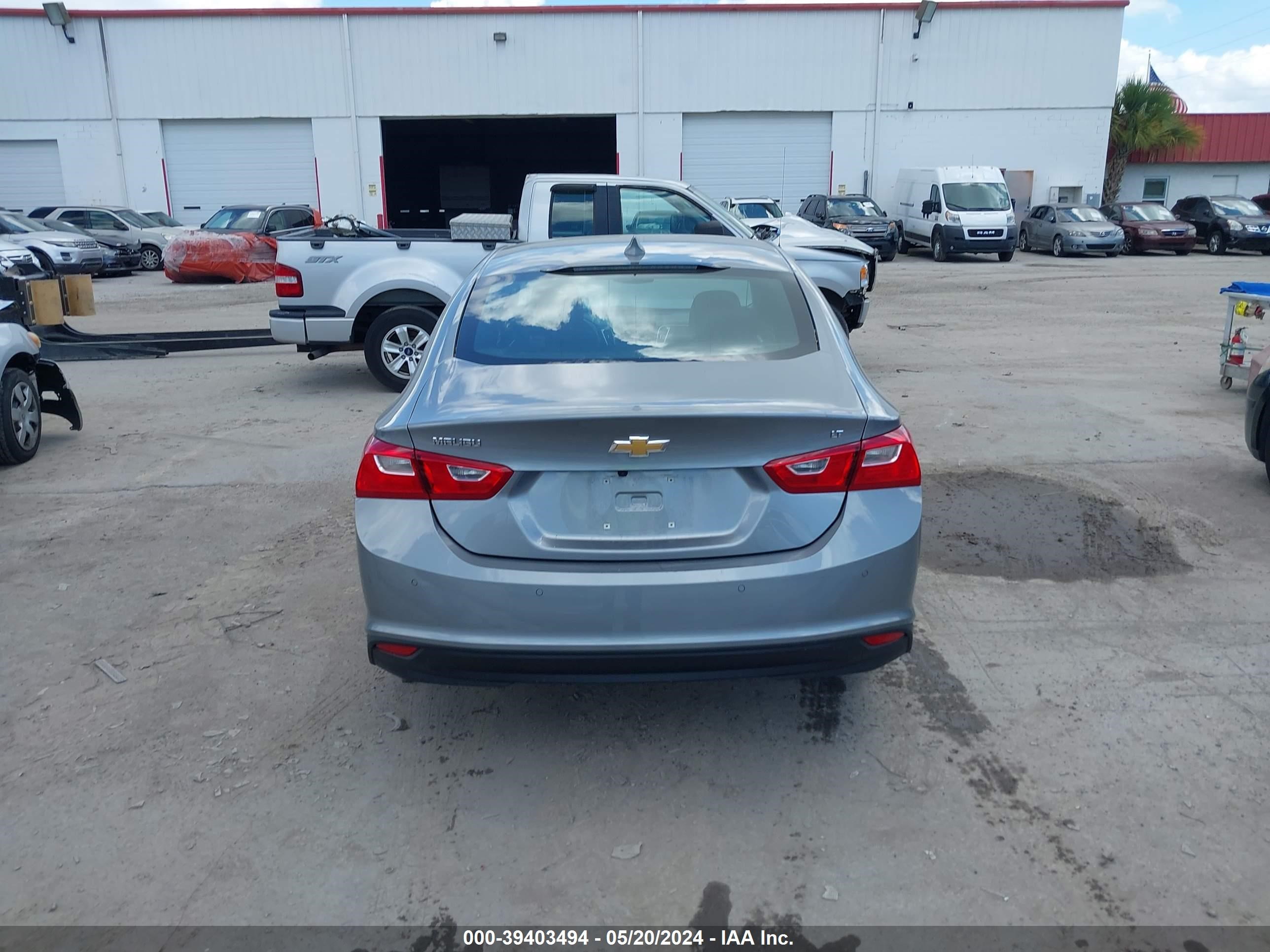 Photo 15 VIN: 1G1ZD5ST4RF115249 - CHEVROLET MALIBU 