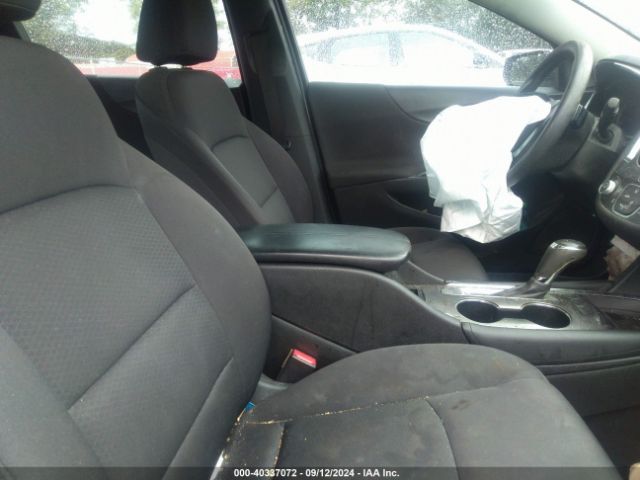 Photo 4 VIN: 1G1ZD5ST5JF114258 - CHEVROLET MALIBU 