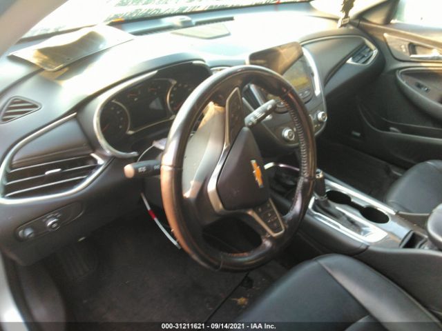 Photo 4 VIN: 1G1ZD5ST5JF223965 - CHEVROLET MALIBU 